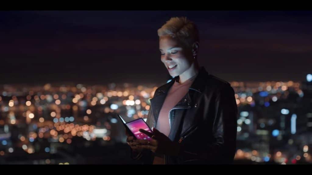 Samsung foldablephone videoteaser