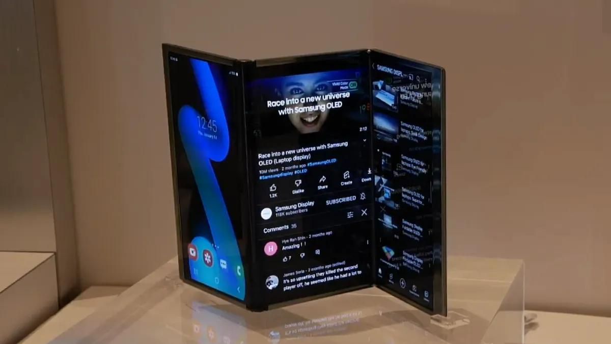 Samsung Could Launch its First Foldable Tablet Later This Year