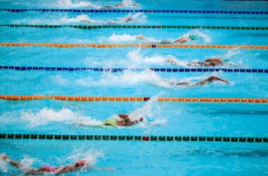 People swimming | Photo by Jim De Ramos