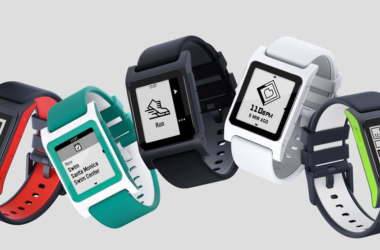 google rebuilds pebble smartwatch 1